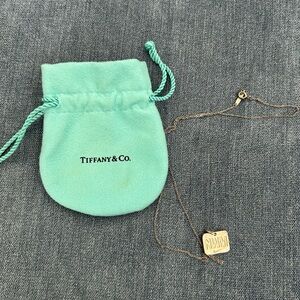 2011 Nike Women’s marathon Tiffany necklace